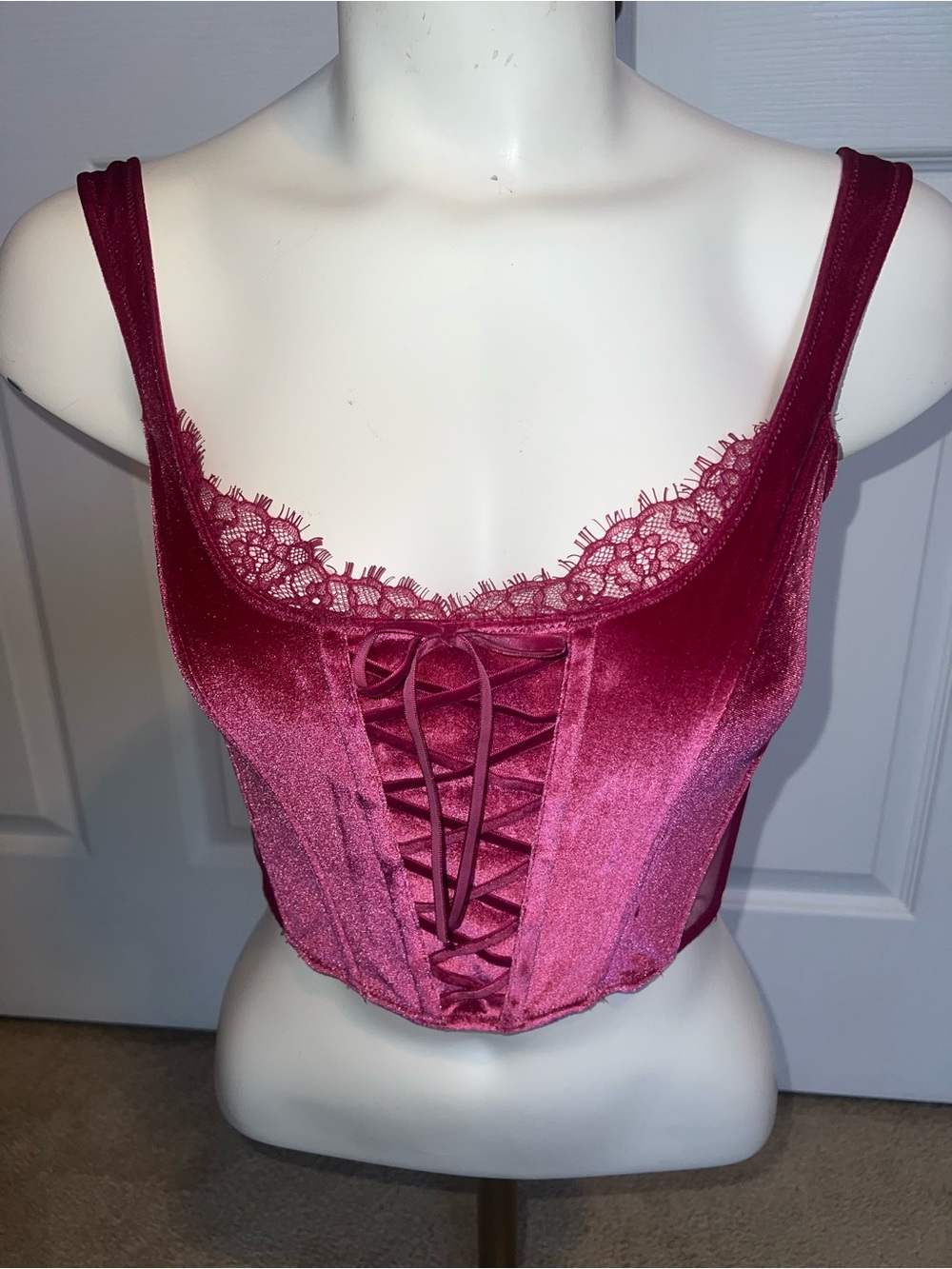 Victoria’s Secret Size Small Pink/Wine Velvet Lace-Up Corset